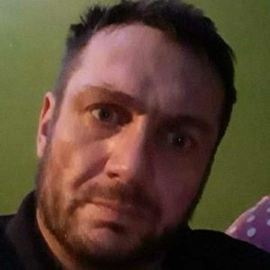 Meet your Posher, Tom